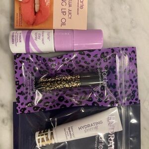 Tarte Lip Oil and Primer Set - Purple and Black